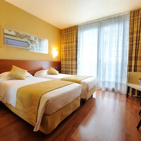 Hotel Rossini Al Teatro Imperia Buitenkant foto